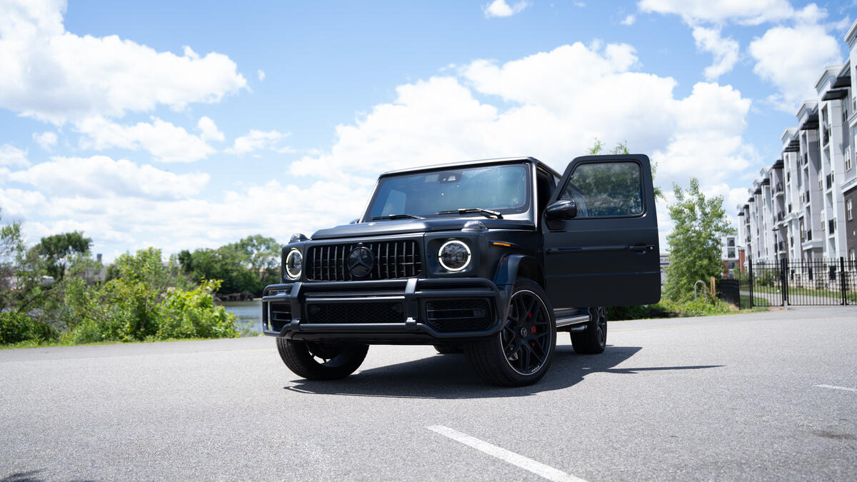 Exterior - Front Three-Quarter