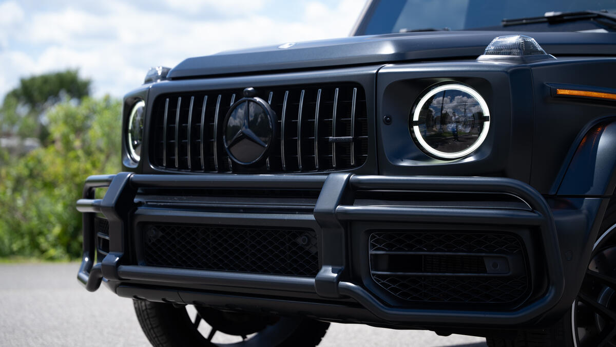 Exterior - Grille Detail